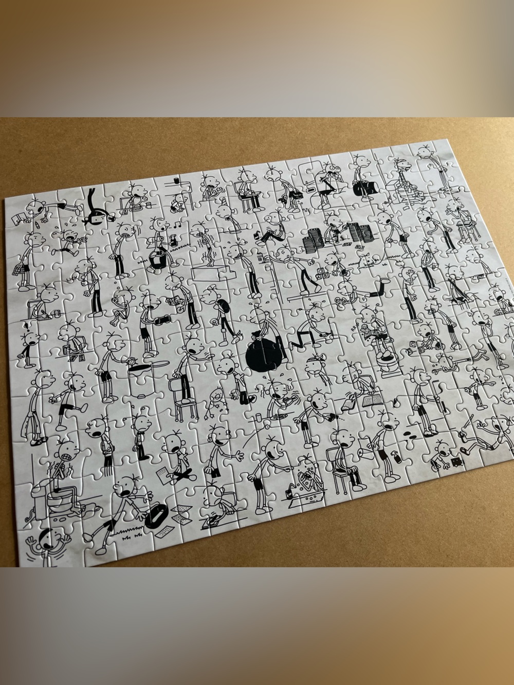 DIARY OF A WIMPY KID Puzzle 🧩 - Picture 2 of 2